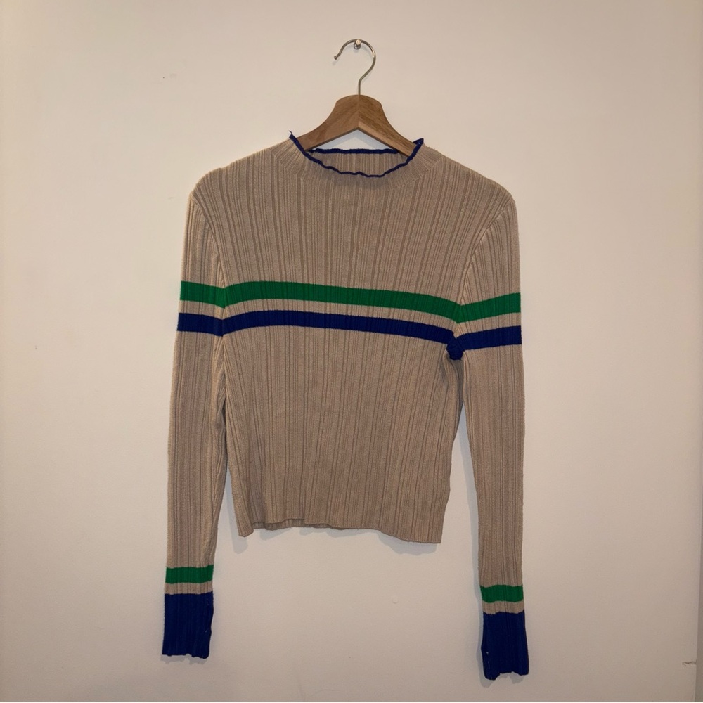 Urban Outfitters Uo Bdg Kiara Open-back
Sweater